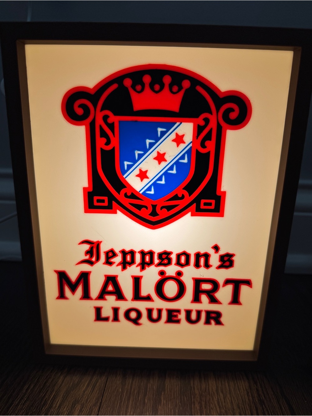 MALÖRT • Interchangeable Front Plate Lightbox • 3D Printed Mount or Display
